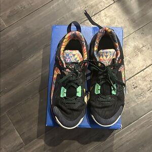 Nike Giannis’s Kids Black with Multicolor Accents